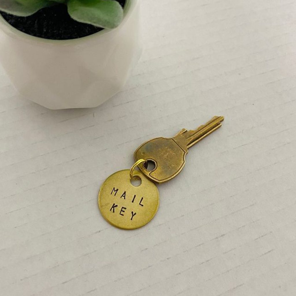 Porte clé en laiton marqué avec laser fibré