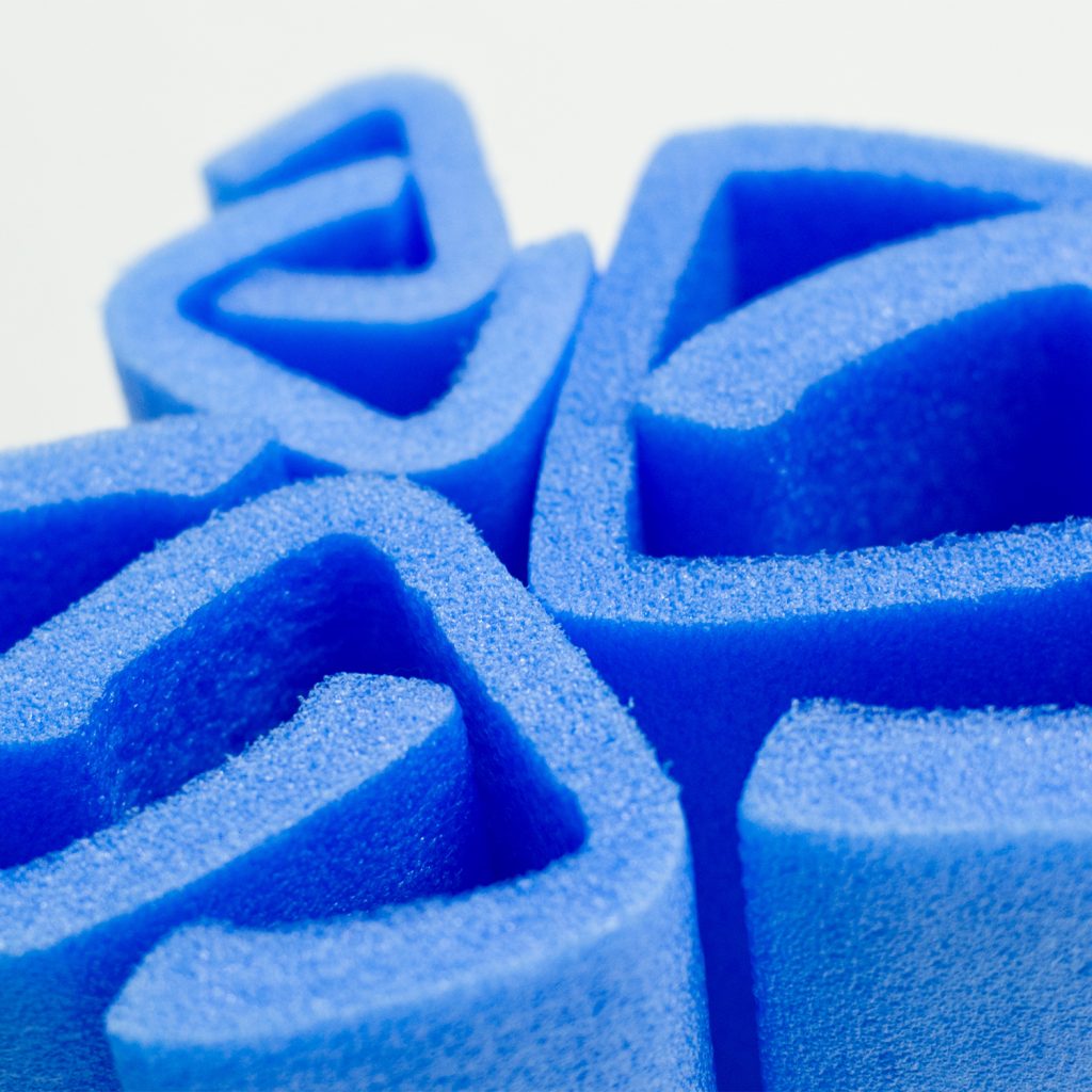 Protection de bordure en mousse polyuréthane découpée au laser CO₂