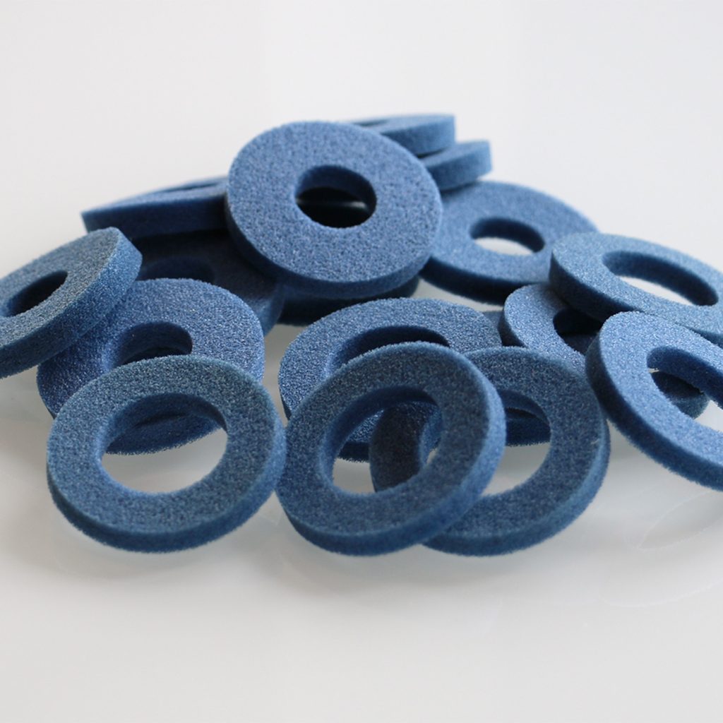 Découpe au laser CO₂ de rondelles en mousse polyuréthane