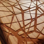 Gravure sur planche en bois