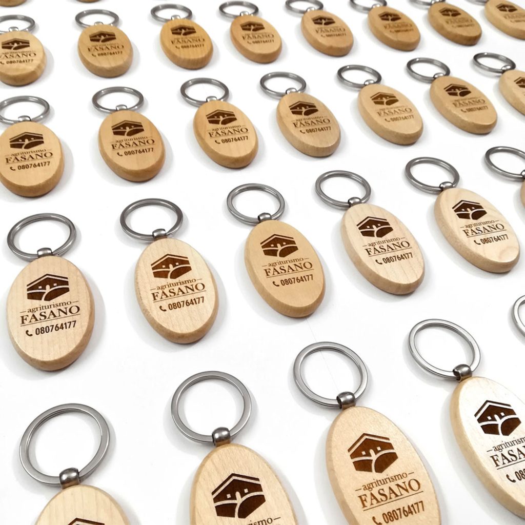 Porte-clés personnalisés par une gravure laser CO₂