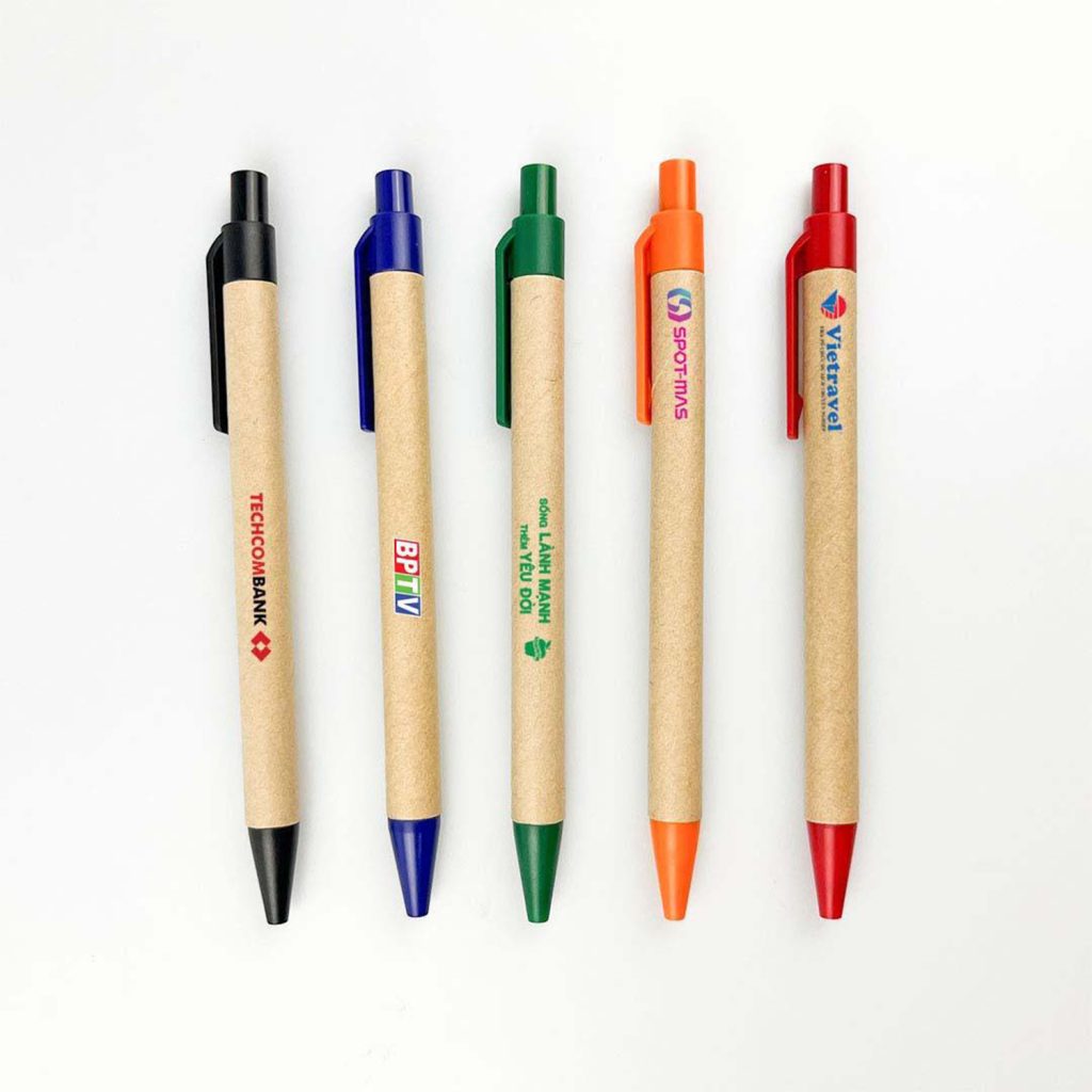 Personnalisation de stylos publicitaires en impression UV