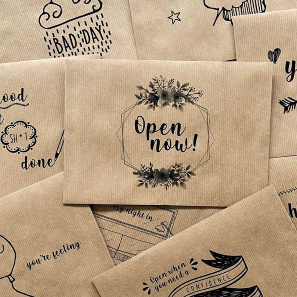 Impression Single Pass sur enveloppes en papier kraft