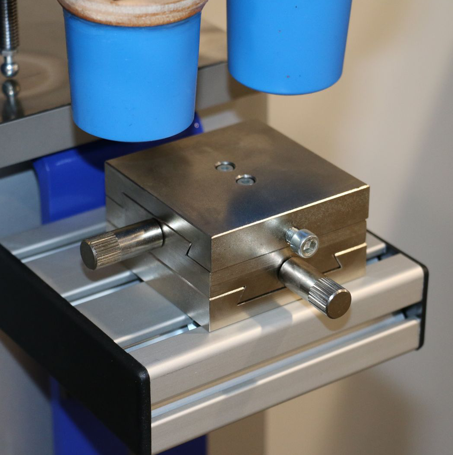 Table XY pour machine de tampographie