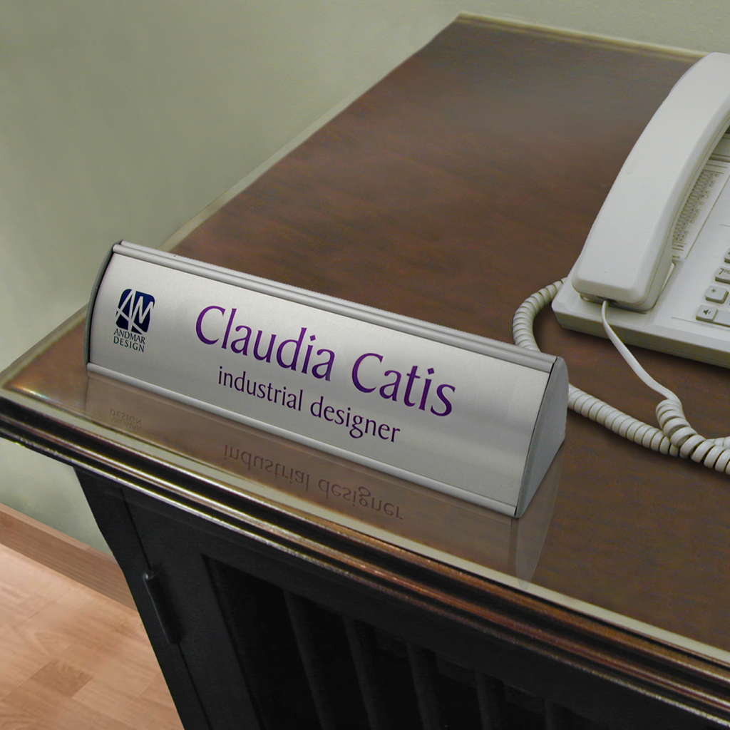 Plaque de nom en alumajet