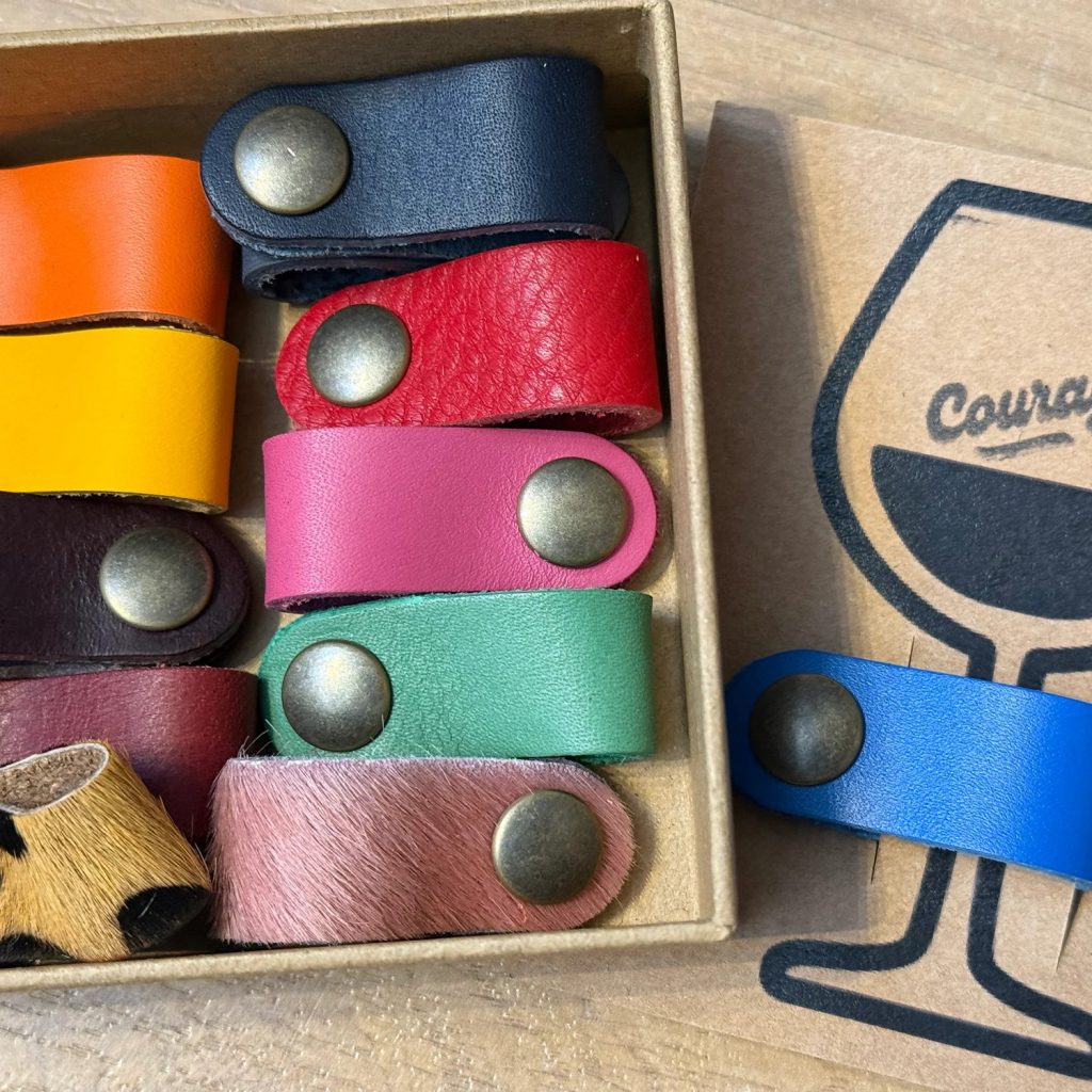 Simili-cuir découpe au laser CO₂ de marqueurs pour verres