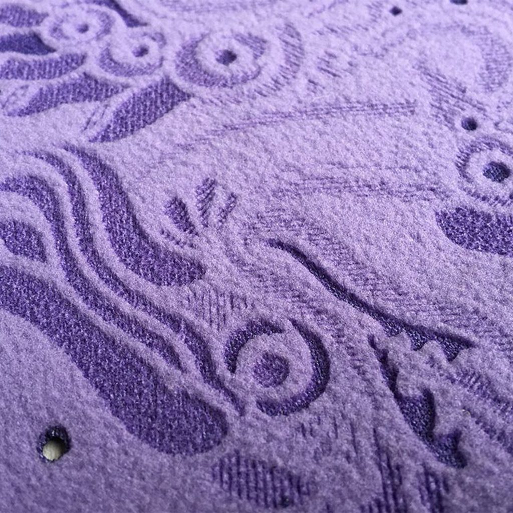 Personnalisation de tissu en polaire par gravure laser CO₂